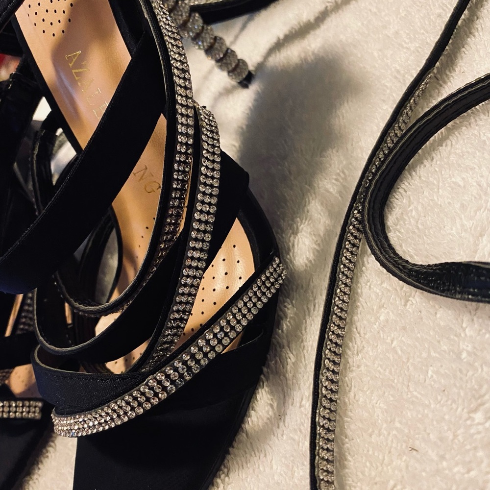 Brand New Sexy Strappy Bling Heels By AZALEA WANG / AKIRA - Size 7 - box 75 - Picture 1 of 7